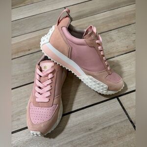 Stylish Pink Women's Sneakers